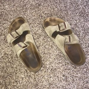 worn size 39 birkenstocks